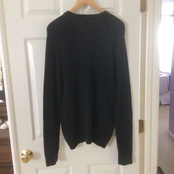 Cashmere Blend V-Neck long sleeve Sweater - Picture 2 of 5